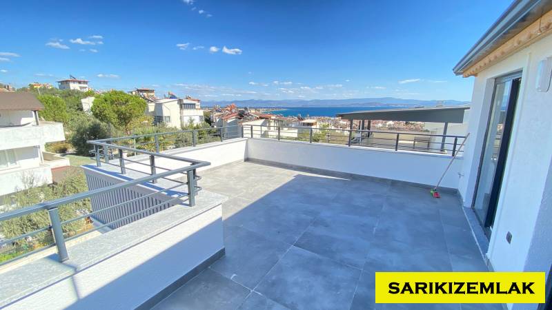 Edremit Altınoluk Mah`da5+1  Villa. - 5